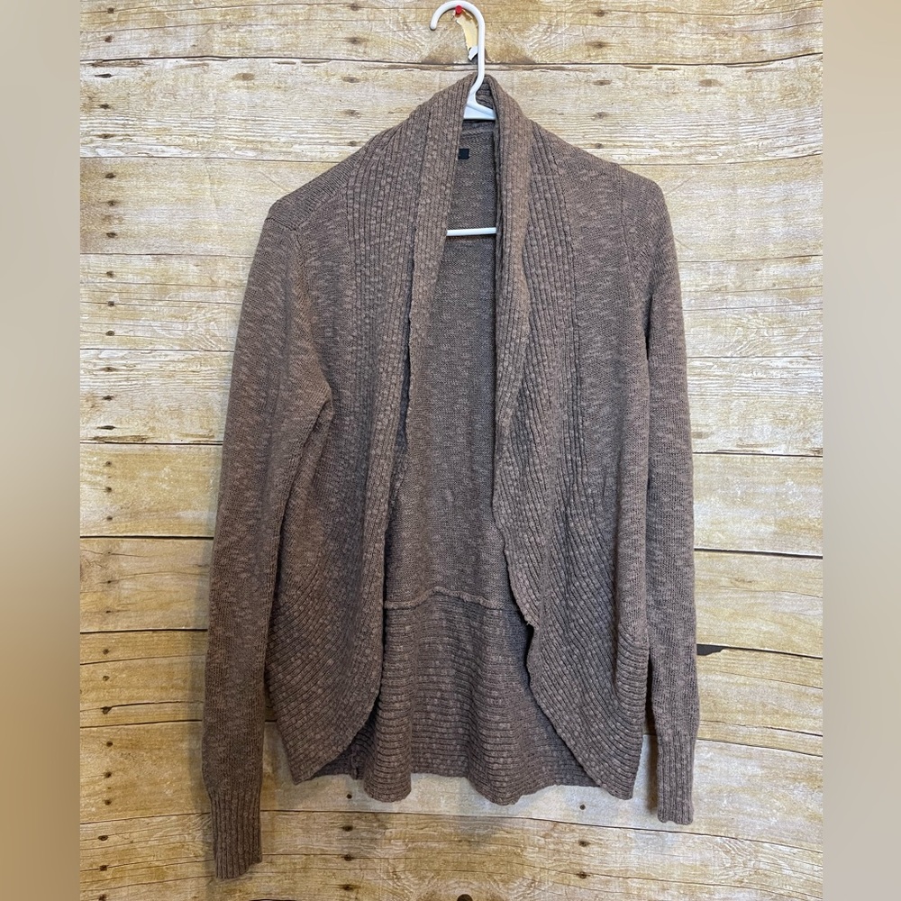 Kenneth Cole cardigan 🛍